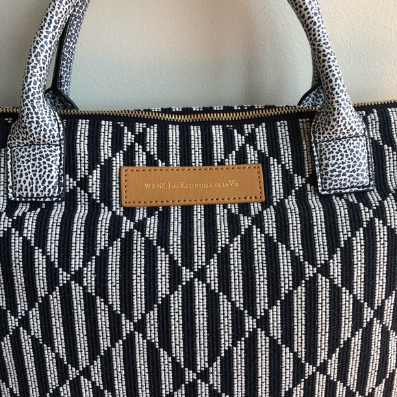 Want Les Essentiels leather & embroidered handbag - Picture 2 of 7